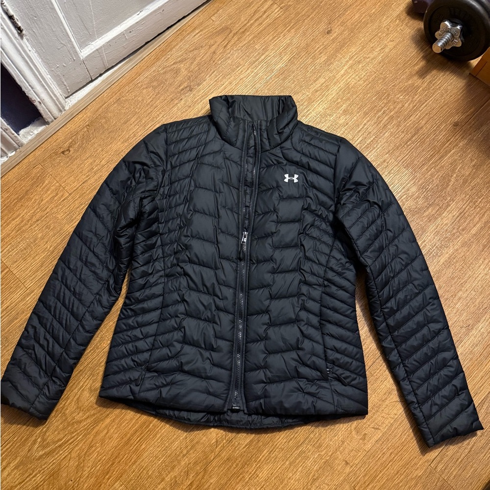 Under Armour Women's Black lightweight Puffer Jacket